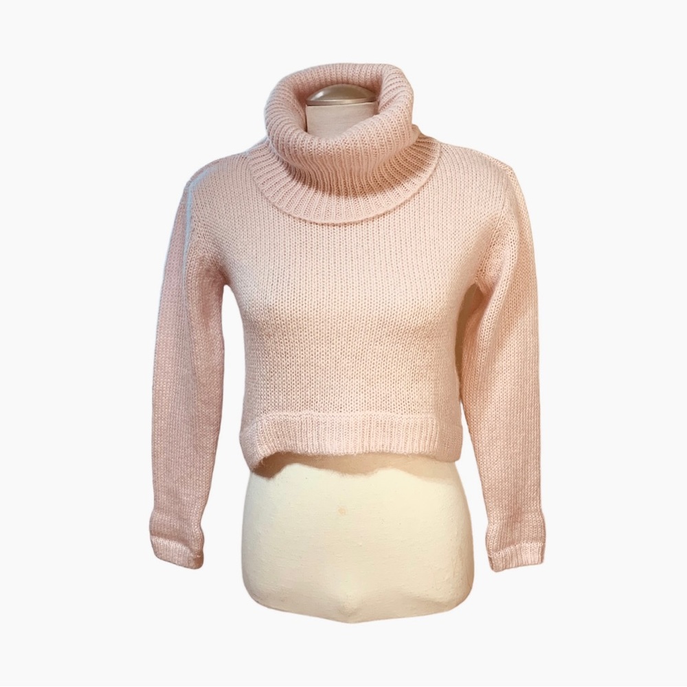 H&M Divided Baby Pink Cowl Neck Cropped Ribbed Cable Knit Sweater